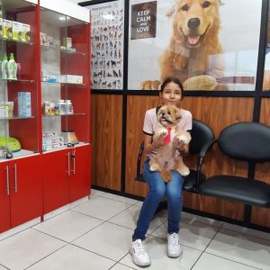 Mariela y Tobi “Contento con los productos #PetChampions“